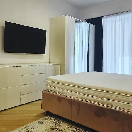 Lazuly 2 Bdr Luxury Apartment Varna